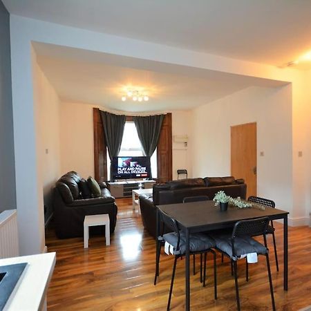 Lovely 4Bedroom Apartment Londres Extérieur photo